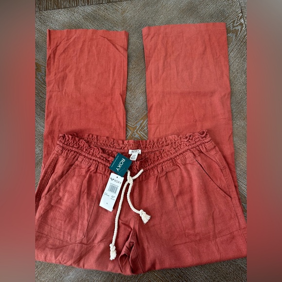 Roxy Women's Boot Cut Pants in Rust Red with Drawstring - Picture 4 of 7